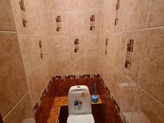 Продается трехкомнатная квартира установлены натяжные потолки пластиковые окна фото 12 Рыбинск