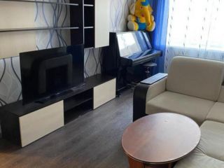 Сдаю 2 комнатную квартиру на длительный срок со всеми удобствами фото Пионерский