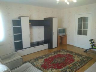 Сдам однокомнатную квартиру косметический ремонт на длительный срок с мебелью фото Белёв