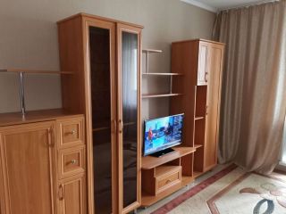 Сдается 1 комн. квартира косметический ремонт на длительный срок с мебелью фото 4 Крымск