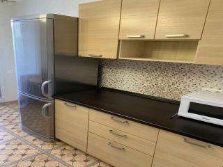 Сдам однокомнатную квартиру с мебелью на длительный срок фото 4 Радужный