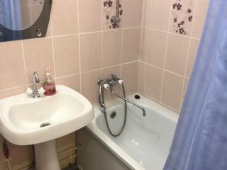 Сдается однокомнатная квартира косметический ремонт в отличном состоянии с мебелью фото 4 Апшеронск