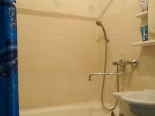 Сдаю 1 комнатную квартиру с индивидуальным отоплением косметический ремонт на длительный срок фото 2 Будённовск