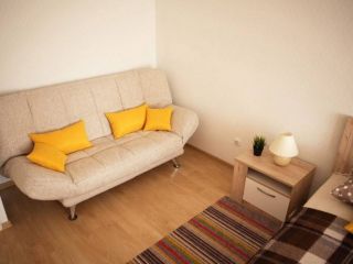 Сдам однушку косметический ремонт с мебелью на длительный срок фото 2 Называевск