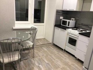 Сдаю 1 комнатную квартиру косметический ремонт с мебелью на длительный срок фото 3 Курск