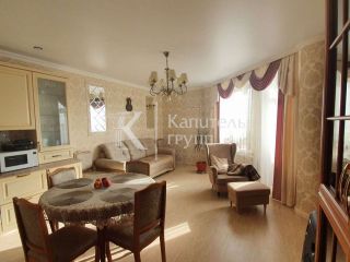 Продаю двухкомнатную квартиру взрослый собственник с мебелью фото Тюмень