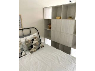 Сдается однокомнатная квартира с индивидуальным отоплением косметический ремонт с мебелью фото Рославль