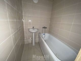 Продам трехкомнатную квартиру установлены натяжные потолки фото 7 Воронеж