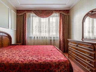 Продаю трехкомнатную квартиру в отличном состоянии пластиковые окна фото Нижневартовск