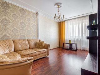 Продаю трехкомнатную квартиру в отличном состоянии пластиковые окна фото 4 Нижневартовск