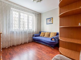 Продаю трехкомнатную квартиру в отличном состоянии пластиковые окна фото 9 Нижневартовск