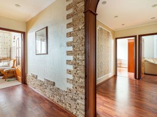 Продаю трехкомнатную квартиру в отличном состоянии пластиковые окна фото 18 Нижневартовск