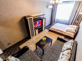 Сдаю 1 комнатную квартиру шикарный ремонт на длительный срок с мебелью фото 5 Губкин