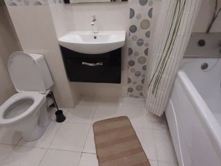 Сдам 2 комнатную квартиру ремонт по западным стандартам документы на руках фото 6 Урай