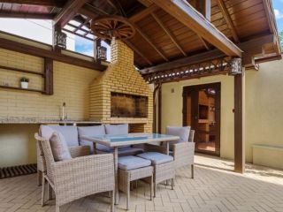 Продаю кирпичный дом с мебелью большой фото 2 Воронеж