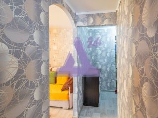 Продам однокомнатную квартиру установлены пластиковые окна свежий ремонт фото 5 Новоалтайск