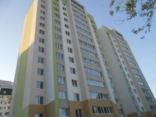 Продается двухкомнатная квартира с коммуникациями установлены пластиковые окна фото 3 Саратов