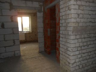 Продается двухкомнатная квартира с коммуникациями установлены пластиковые окна фото 13 Саратов