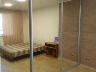 Продается однокомнатная квартира взрослый собственник с мебелью фото 2 Саратов