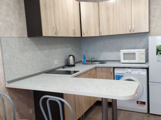 Сдаю посуточно новую квартиру студию фото 2 Киров