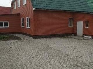 Продаю блочный дом отличный ремонт подключена канализация асфальтная дорога фото 2 Д.Грибанино