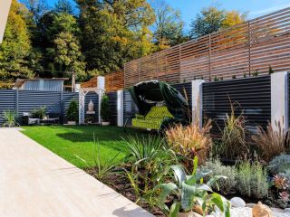 Продаю кирпично-монолитный коттедж черновая отделка видеонаблюдение с коммуникациями фото 2 Сочи