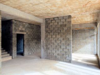 Продаю кирпично-монолитный коттедж черновая отделка видеонаблюдение с коммуникациями фото 9 Сочи