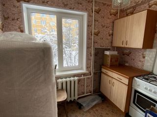 Продается 1 комн. квартира документы в полном порядке пластиковые окна фото 2 Магнитный