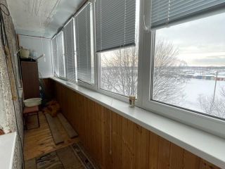 Продается 2 комн. квартира установлены натяжные потолки пластиковые окна фото 6 Магнитный