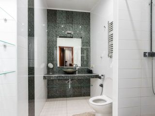 Продается четырехкомнатная квартира видеонаблюдение фото 12 Москва