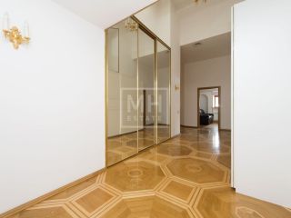 Продам пятикомнатную квартиру с мебелью фото 27 Москва