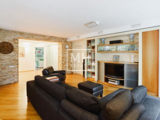 Продаю четырешку документы в полном порядке фото 2 Москва