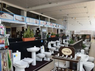 Продаю помещение свободного назначения косметический ремонт видеонаблюдение есть электричество фото 8 Пятигорск