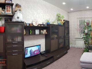 Продам трешку пластиковые окна фото Сургут