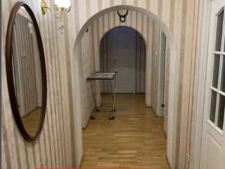 Продаю трехкомнатную квартиру пластиковые окна фото 5 Сургут