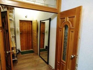 Продаю трехкомнатную квартиру с мебелью в центре города фото 5 Сургут