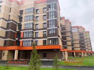 Продаю 1 комнатную квартиру установлены пластиковые окна видеонаблюдение фото Сургут