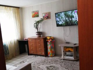 Продам 1 комнатную квартиру установлены пластиковые окна фото Сургут