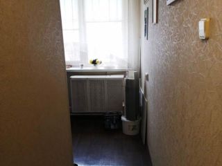 Продам 1 комнатную квартиру установлены пластиковые окна фото 9 Сургут