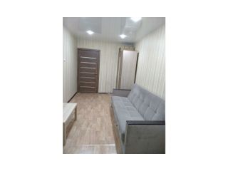 Сдаю 2 комнатную квартиру косметический ремонт фото 2 Якутск