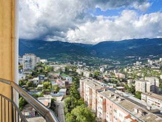 Продается двухкомнатная квартира документы в полном порядке фото 12 Ялта