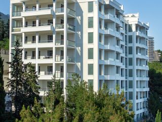 Продается 6 комнатная квартира фото Ялта