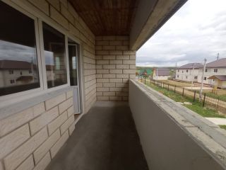 Продам блочный дом ремонт по авторскому проекту подключена канализация с коммуникациями фото Комлево