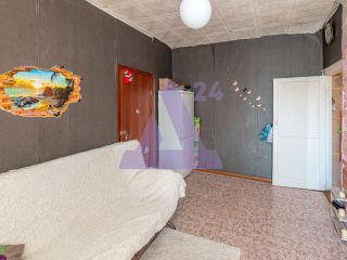 Продам двухкомнатную квартиру установлены пластиковые окна фото 3 Барнаул