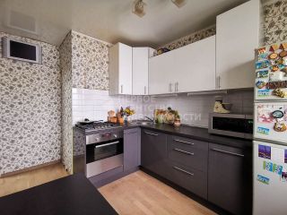 Продам трешку с мебелью взрослый собственник фото Серпухов