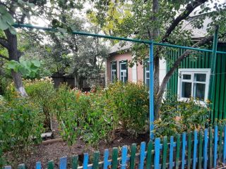 Продам деревянный дом имеются хозяйственные постройки асфальтная дорога фото 16 Ессентуки