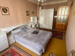 Продаю 2 комнатную квартиру установлены натяжные потолки с коммуникациями фото 5 Златоуст