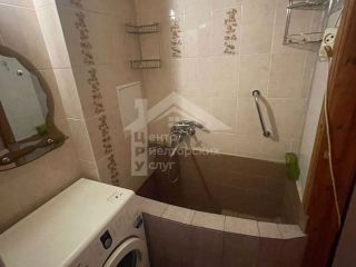 Продаю 2 комнатную квартиру установлены натяжные потолки с коммуникациями фото 12 Златоуст