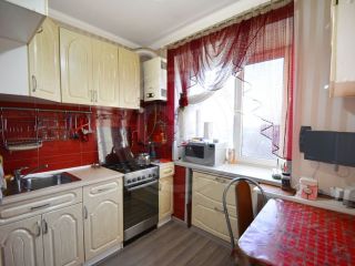 Продаю трешку установлены пластиковые окна фото 13 Оренбург