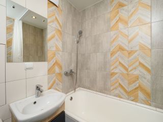 Сдаю студию шикарный ремонт есть документы фото 9 Смоленск